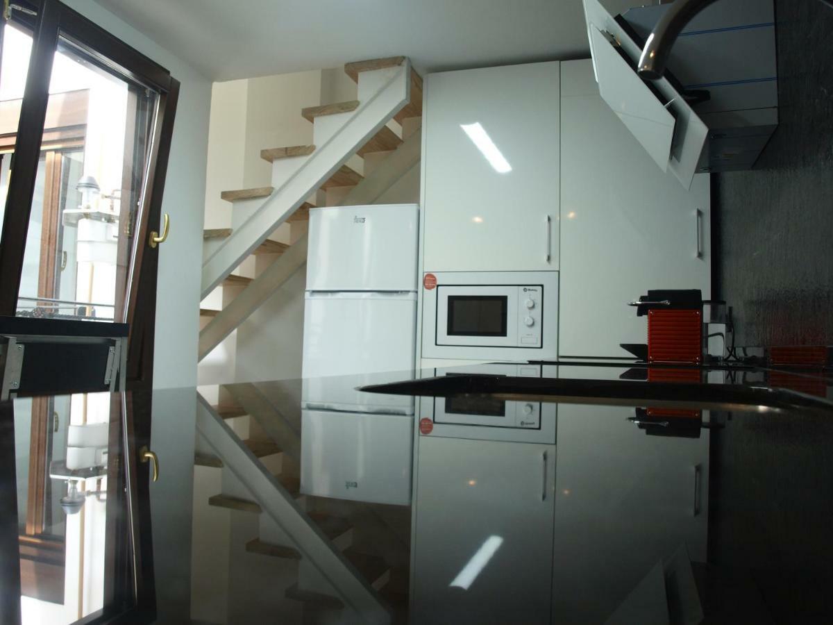 Ferienwohnung Atico Portales, Diseno En El Casco Antiguo De Logroño Exterior foto